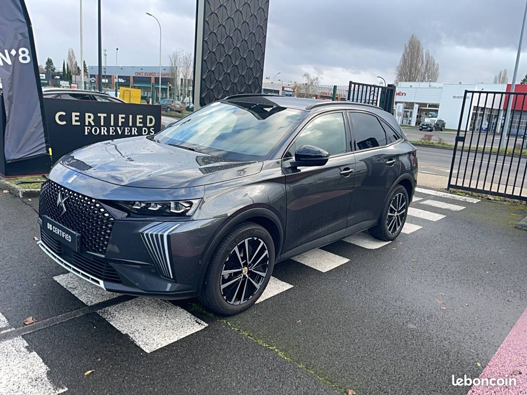 DS DS 7 BlueHDi 130 EAT8 Edition France (image 1)