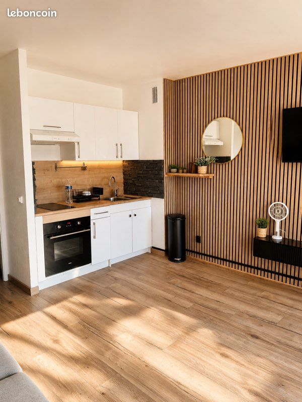 Appartement 1 pièce 26 m² · à Saint-Laurent-du-Var · 25,6 m² · 225 000 €