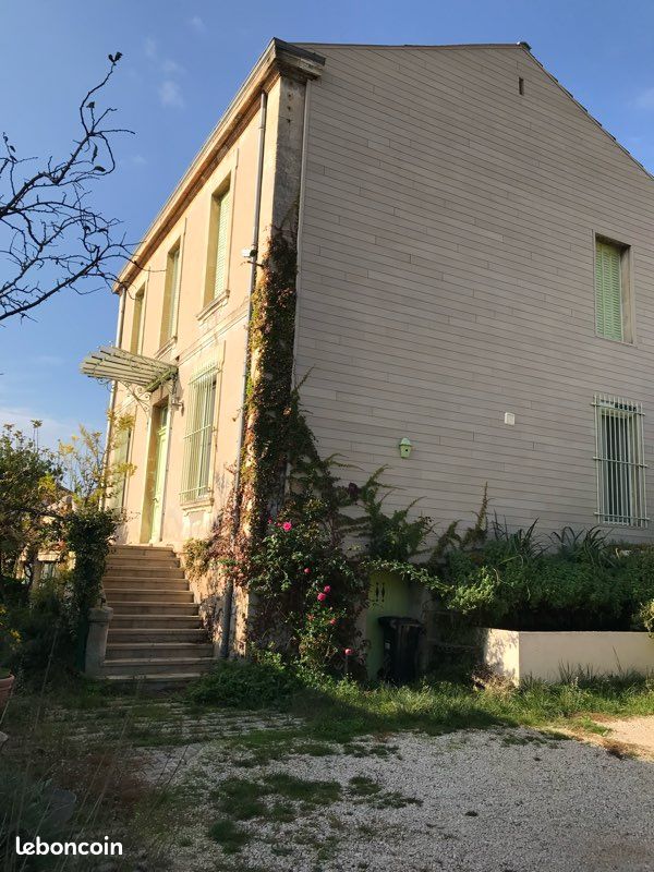 Maison 7 pièces 140 m² · à Avignon · 140 m² · 1 500 €