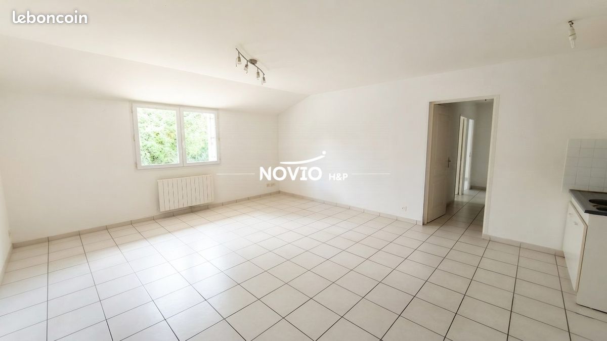 Appartement 3 pièces 65 m² · à Montamisé · 65 m² · 570 €
