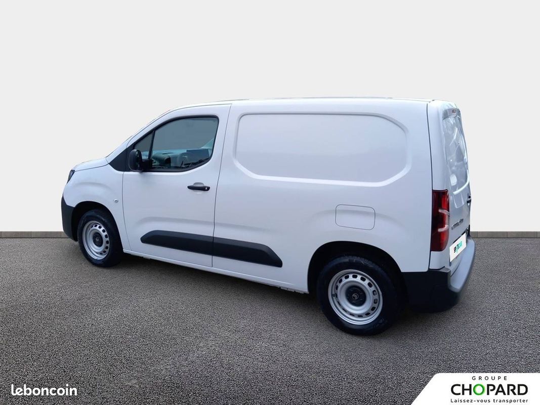 CITROEN Berlingo Essence 110 ch M Manuelle Plus (image 7)