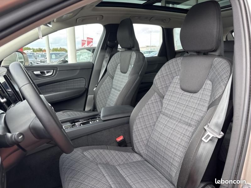Volvo XC60 T6 Hybride Rechargeable 350ch Start Geartronic 8 AWD (image 10)