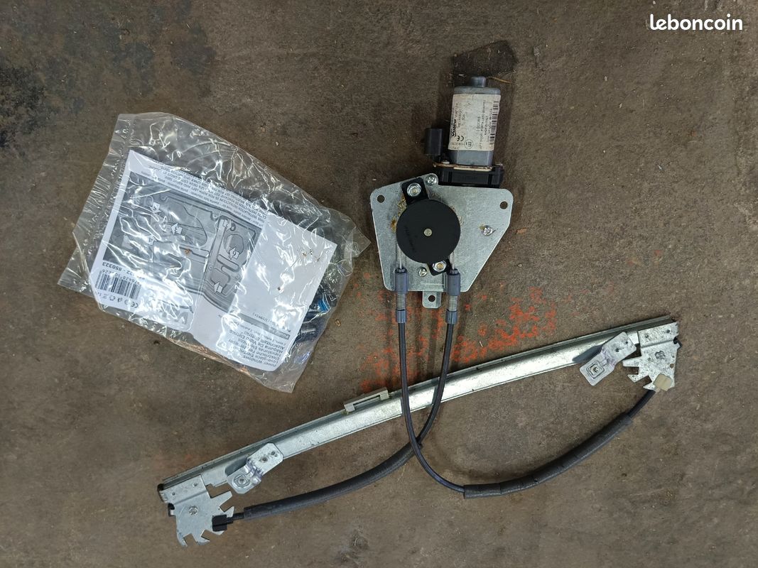 Moteur vitre Peugeot 306 (image 1)
