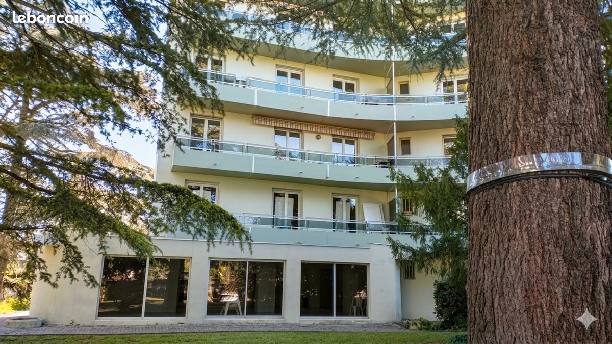 Appartement 3 pièces 79 m² · à Rive de Gier · 79 m² · 197 000 €