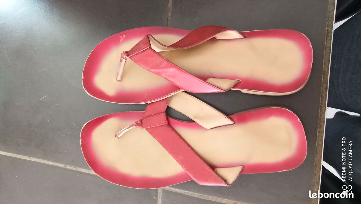 Tongs (image 1)