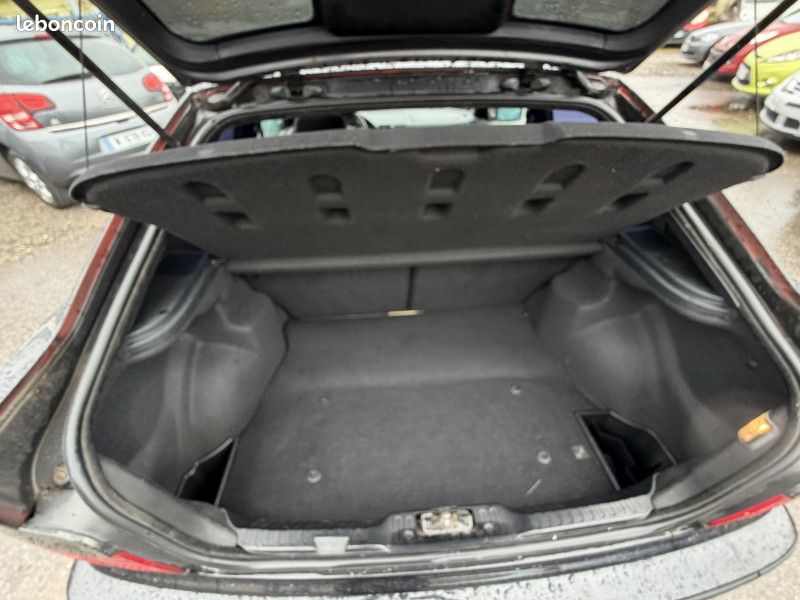 Bmw SERIE 3 (E36) 323 TI PACK M COMPACT (image 16)