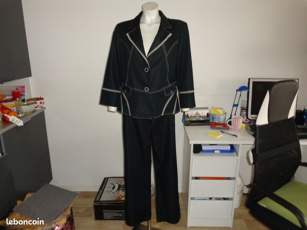 Ensemble marque Christine Laure T/42 Vêtements