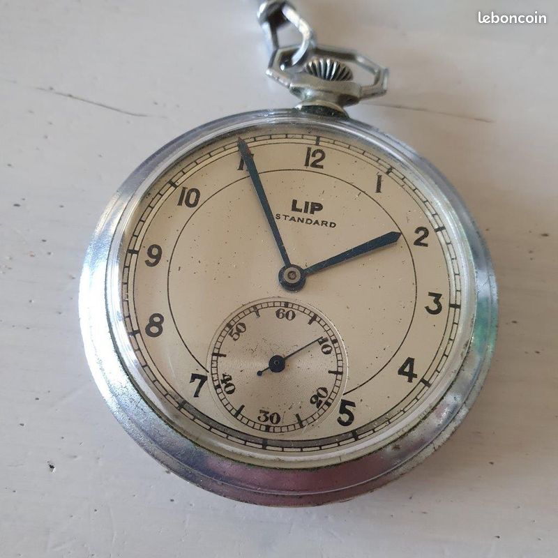 POUR MONTRE LIP DIAM. 29.50 mm UN ANCIEN CADRAN STOCK lip DE 1975