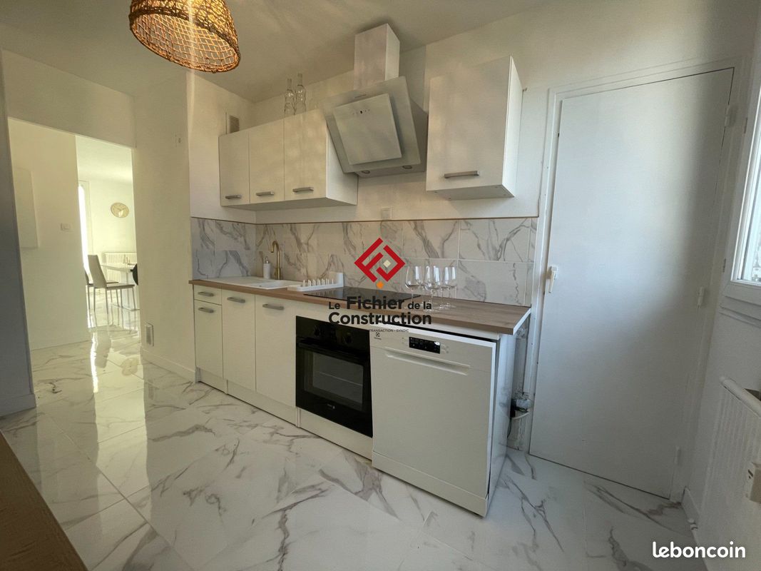 Appartement 3 pièces 58 m² · à Le Pont-de-Claix · 58 m² · 906 €