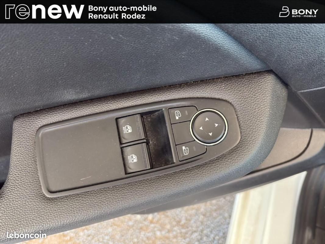 Renault Clio V SCe 65 Authentic (image 18)