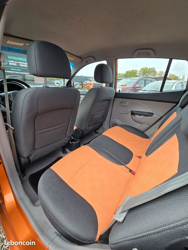Kia picanto 1.1i 65ch 2 ème main 85 600kms (image 7)