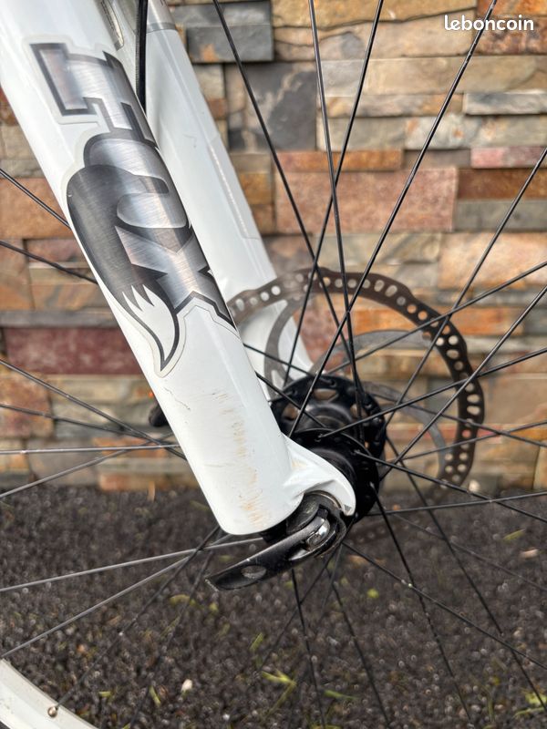 Vend VTT Commencal META 55 TEAM 2010 (image 9)