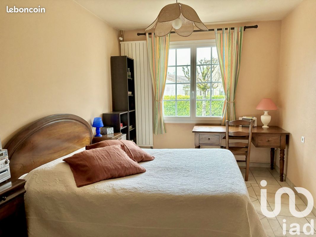 Maison 9 pièces 229 m² - Barbezieux-Saint-Hilaire 16300 (image principale 10)