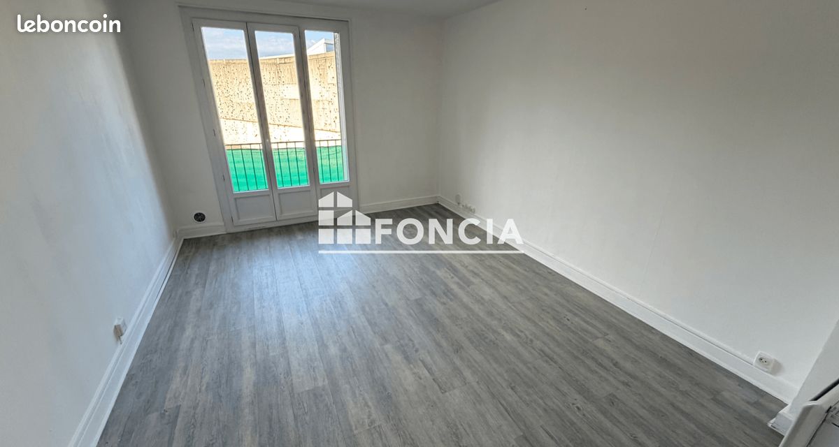 Appartement 3 pièces 53 m² · à Valence · 53 m² · 700 €