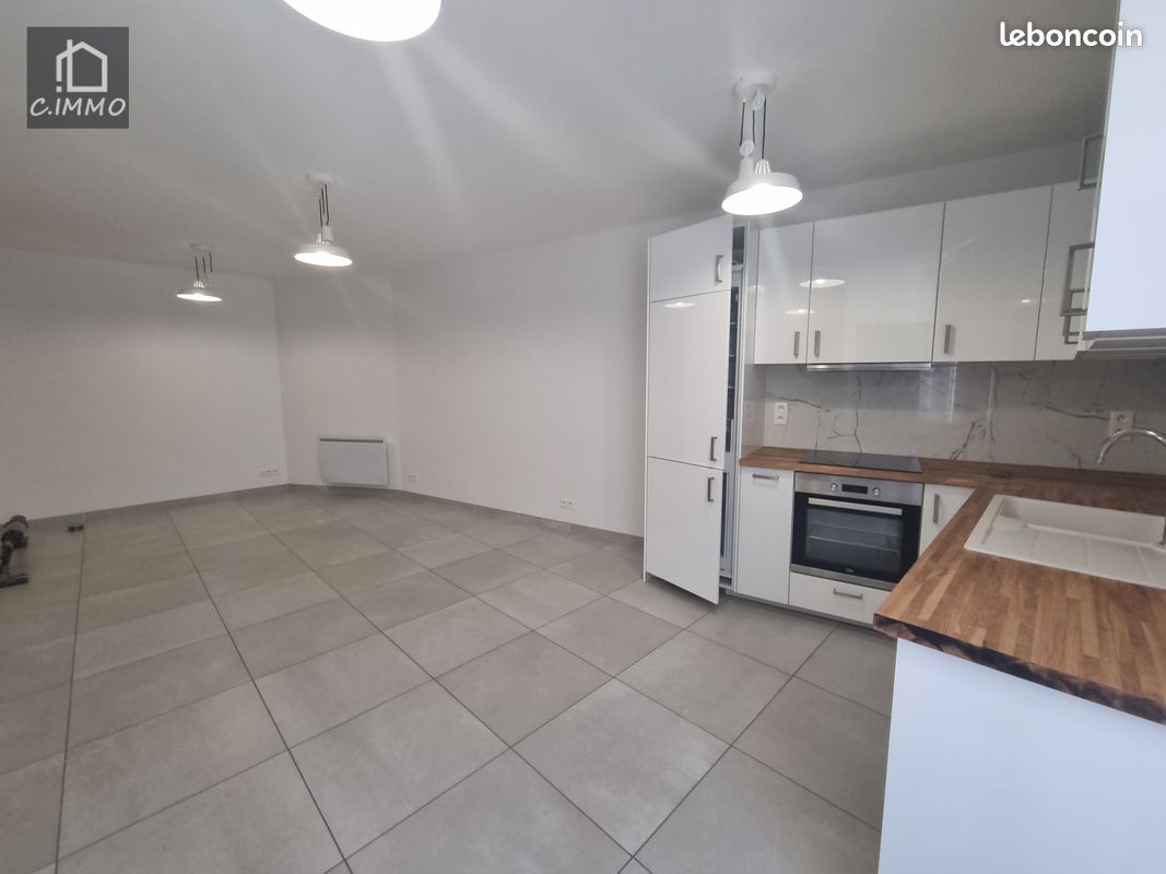 Appartement 3 pièces 59 m² · à Abeilhan · 59 m² · 665 €/mois
