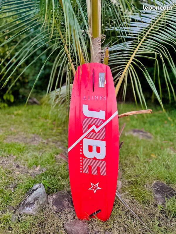 Planche wake Jobe (image 1)