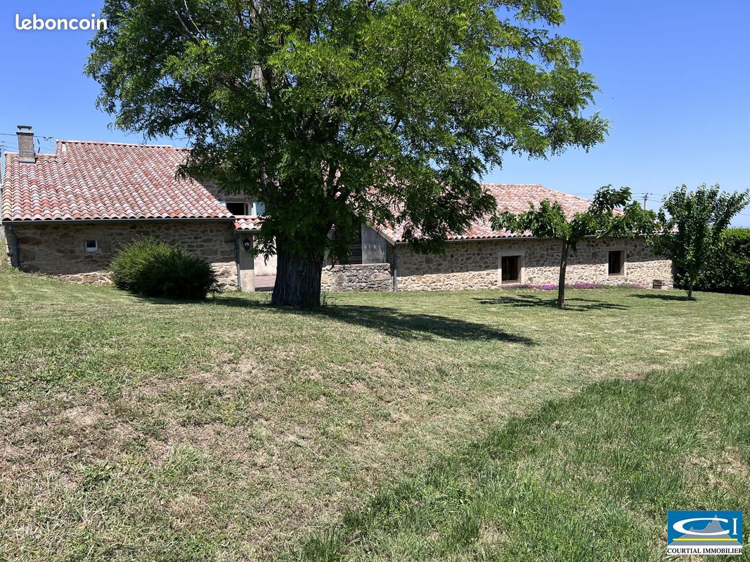 Maison 6 pièces 146 m² · à Étables · 146 m² · 370 000 €