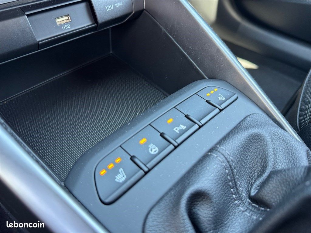 Kia Stonic 1.0 T-GDI 100 CH BVM6 GT-line (image 24)