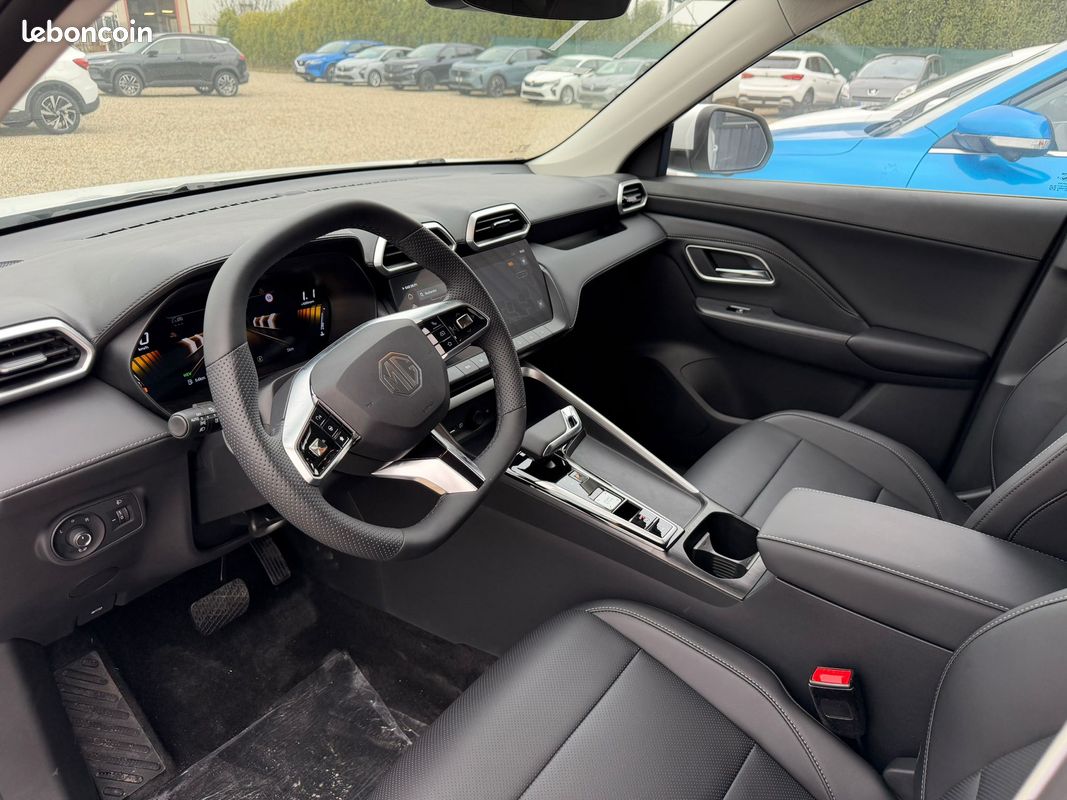 Nouveau MG ZS Luxury Hybrid+ 197 NEUF DISPO PROMO (image 5)