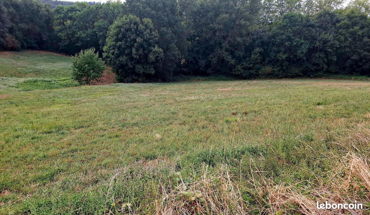 Terrain 1870 m² · à Payrin-Augmontel · 1 870 m² · 40 000 €