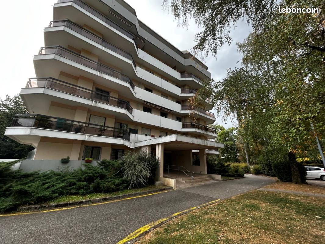 Appartement 1 pièce 36 m² · à La Motte-Servolex · 36 m² · 621 €/mois