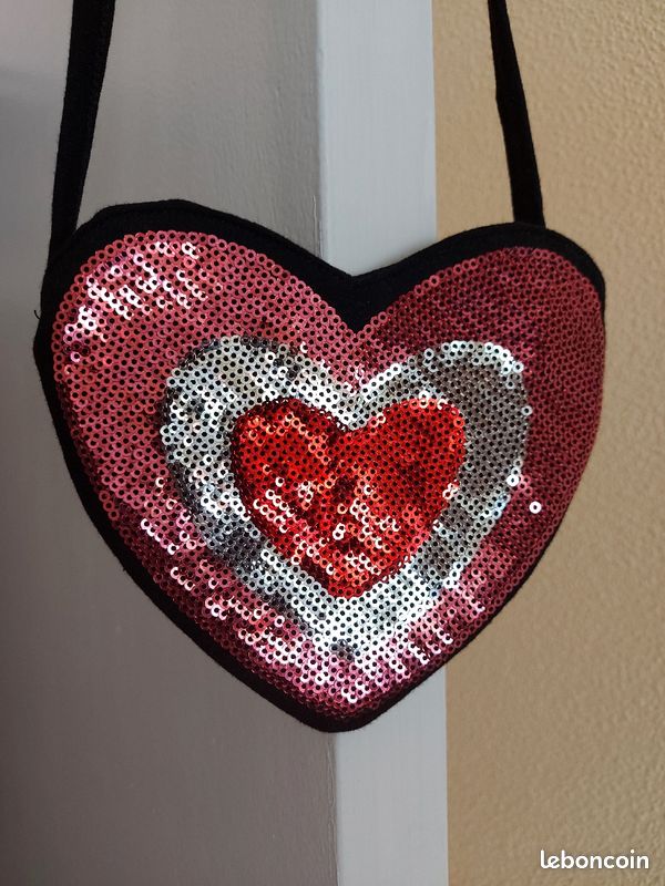 Sac à main cœur sequins fille (image 1)