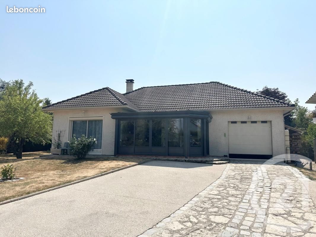 Maison 3 pièces 90 m² · à Beaune-la-Rolande · 90 m² · 210 000 €
