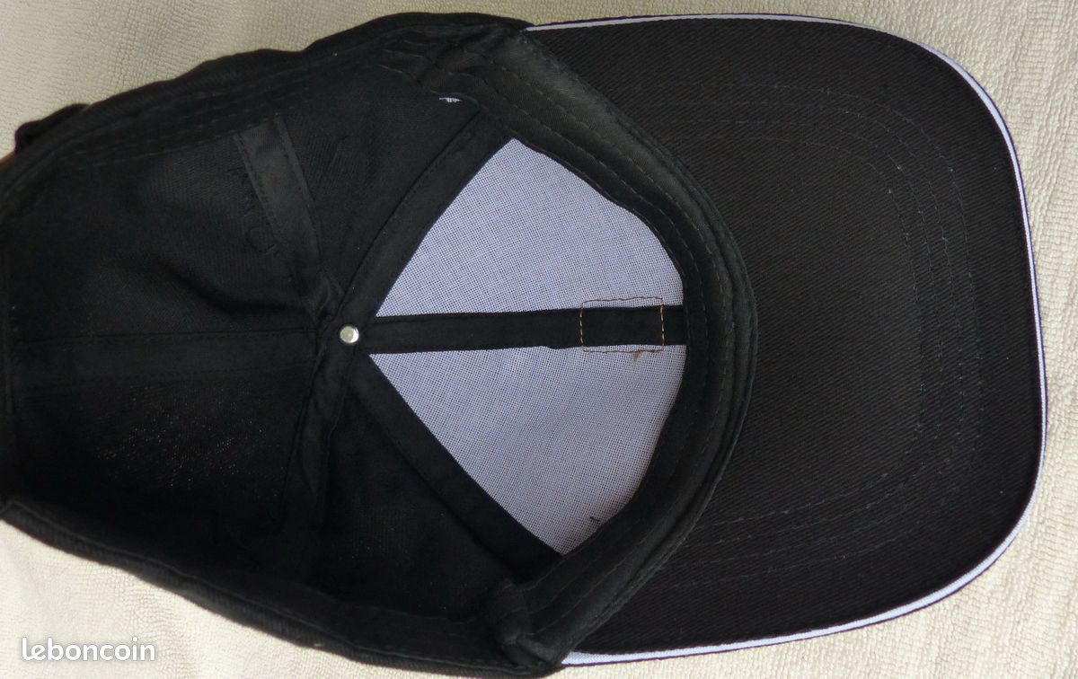 Casquette noire neuve (image 7)