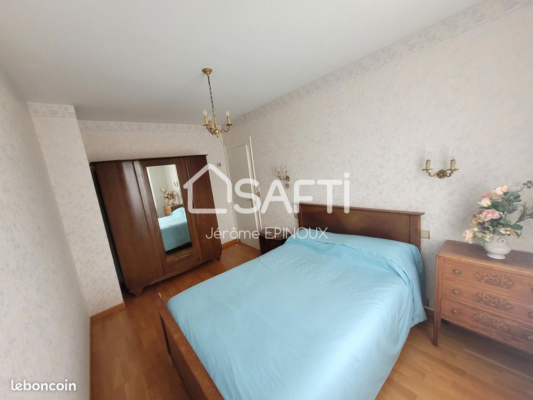 Maison 5 pièces 83 m² - Châtellerault 86100 (image principale 8)