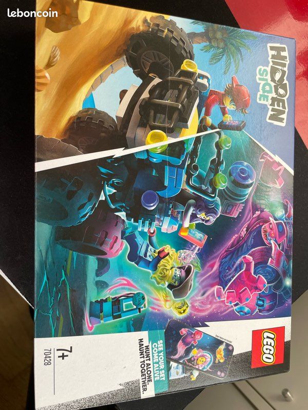 Lego hidden side 70428 (image 1)
