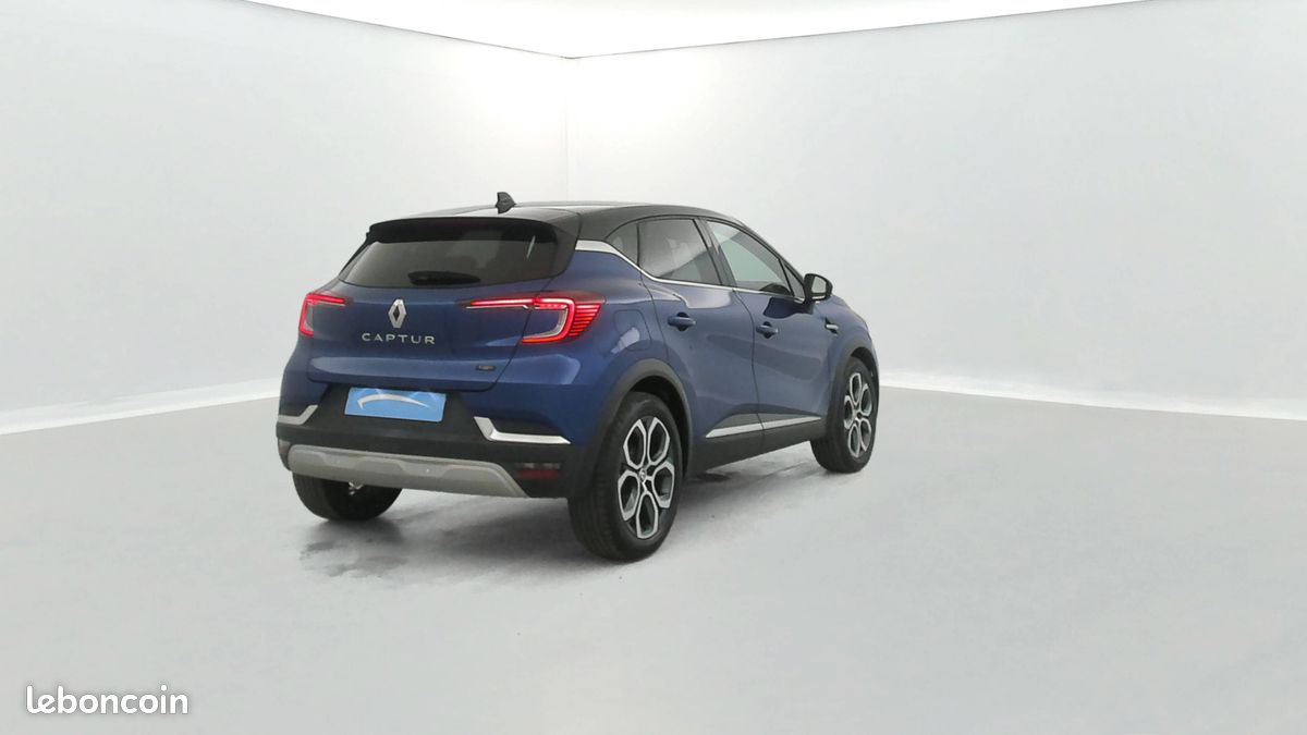 RENAULT Captur E-Tech full hybrid 145 Techno (image 5)
