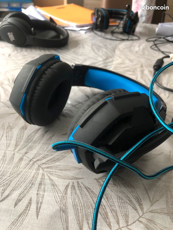 Casque gamer (image 1)