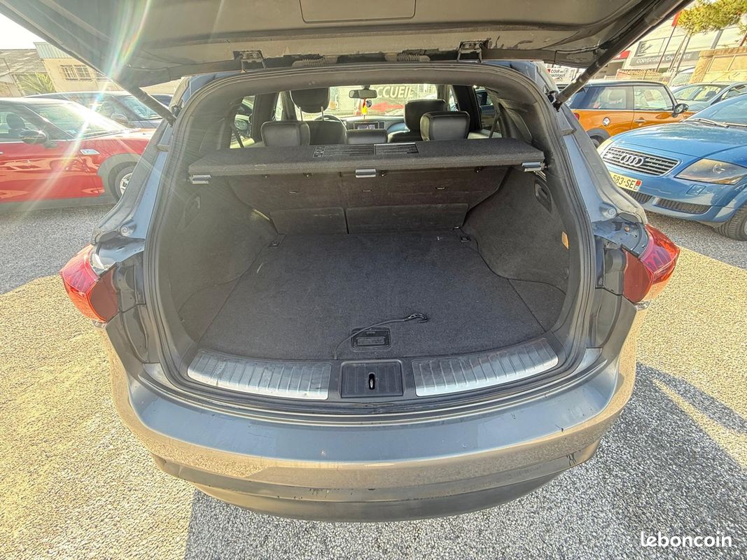Infiniti FX 30D S PREMIUM BA (image 11)
