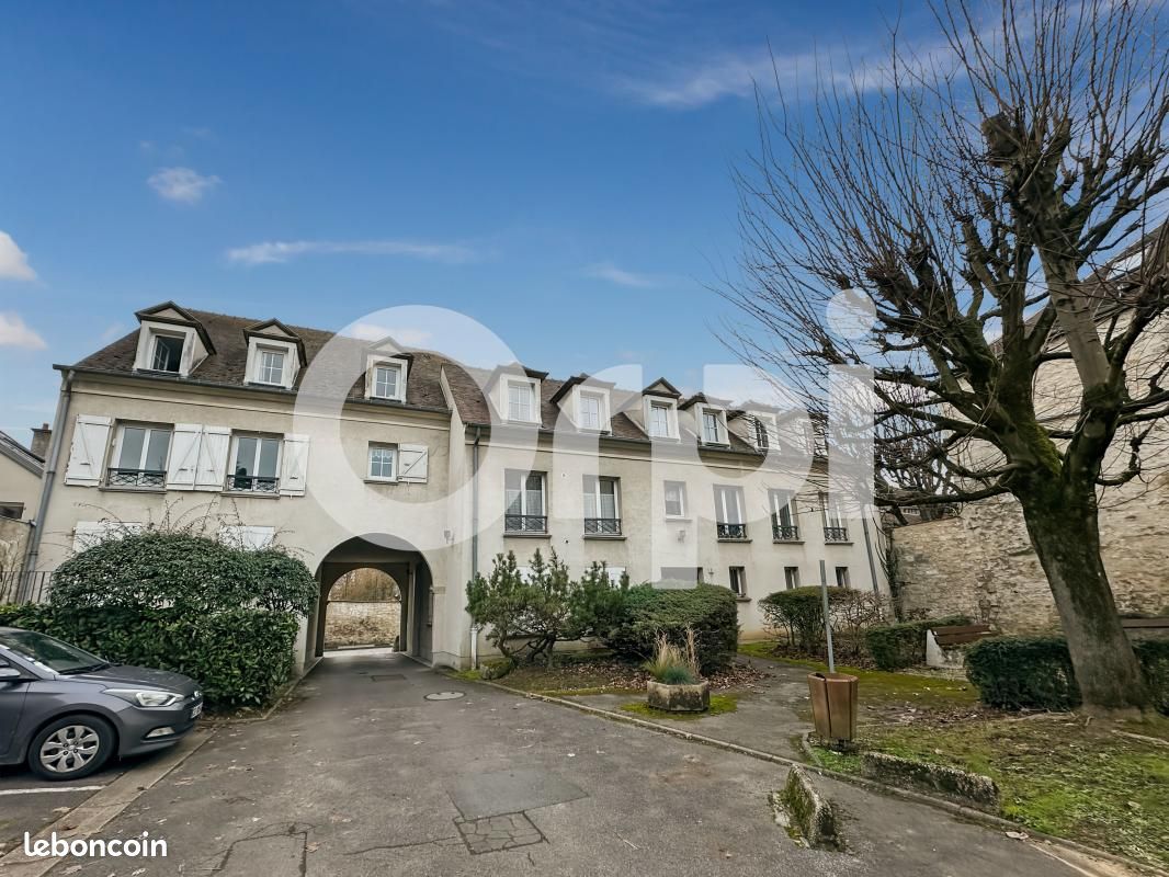 Appartement 1 pièce 26 m² · à Senlis · 26 m² · 609 €/mois