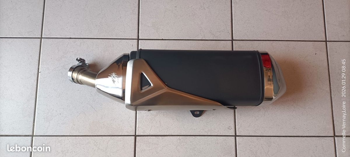 Cartouche échappement Suzuki 750 GSR (image 1)