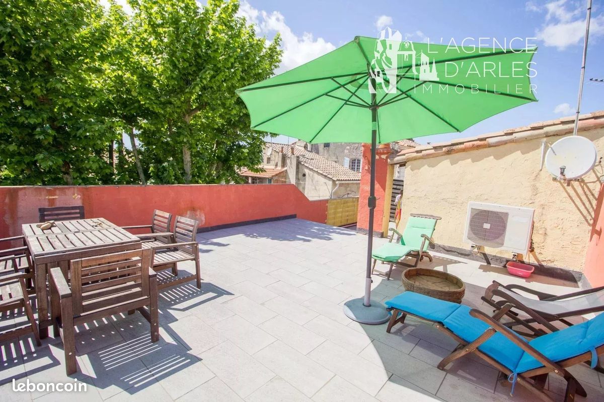 Maison 7 pièces 170 m² · à Arles · 170 m² · 573 000 €