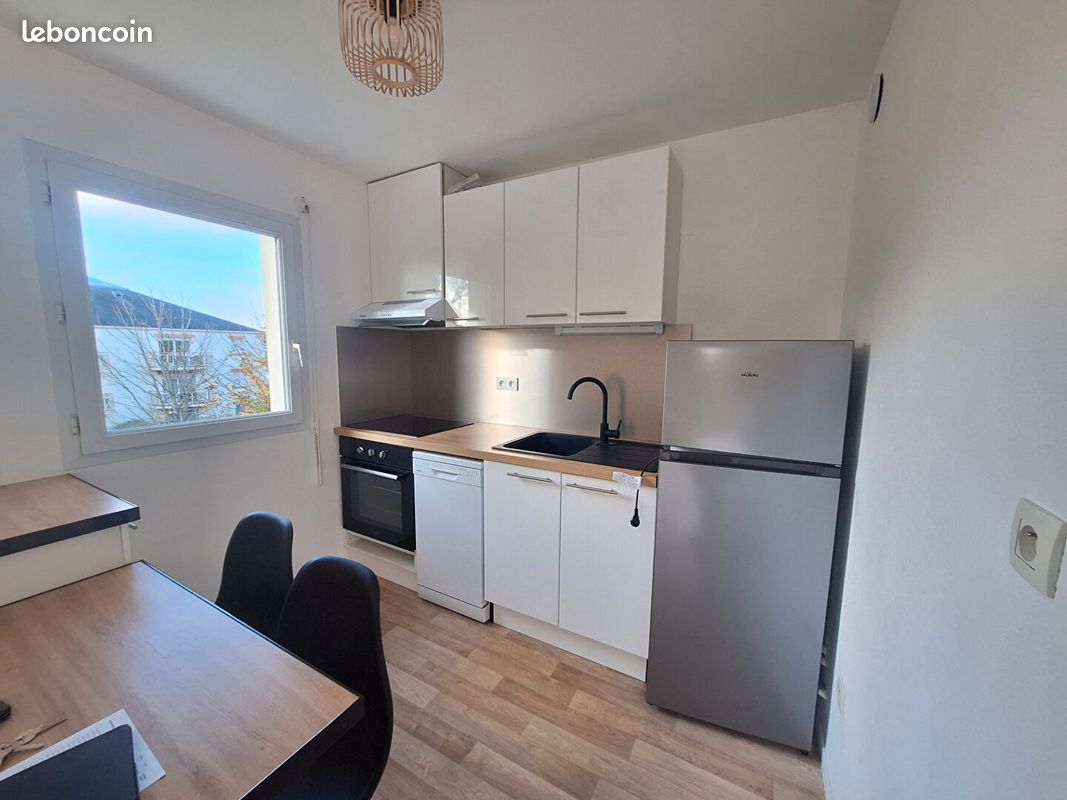 Appartement 2 pièces 46 m² · à Vannes · 46 m² · 705 €