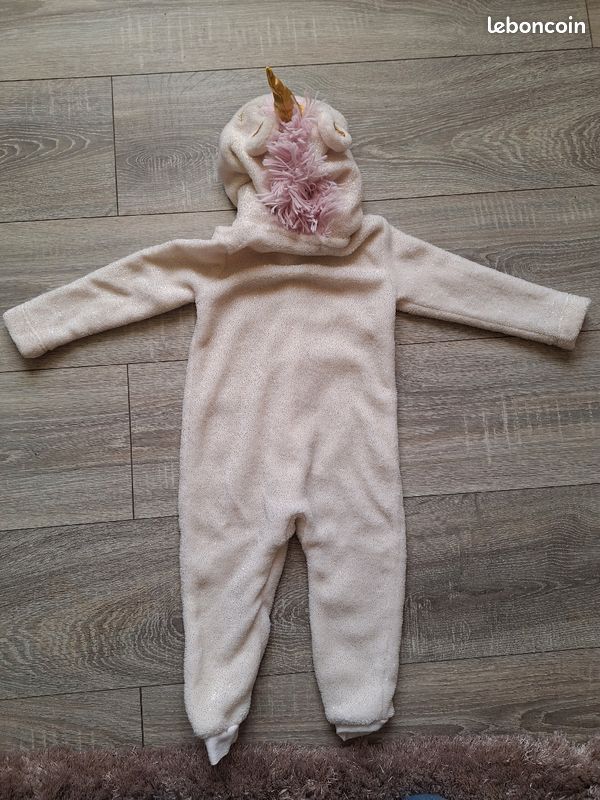 Surpyjama licorne 18 mois Vêtements bébé