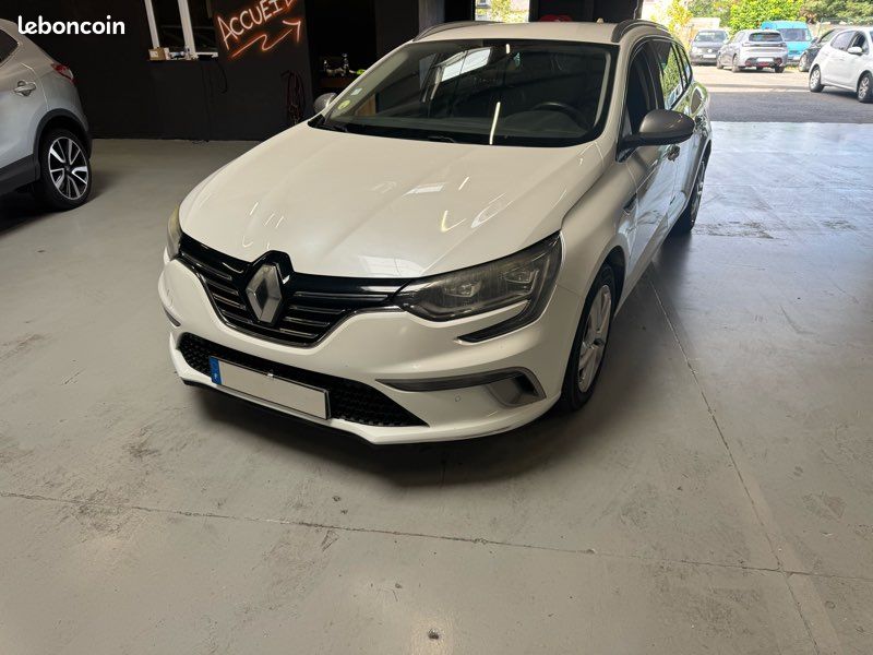 RENAULT MEGANE 4 Estate 1,5 dci 110 (image 1)