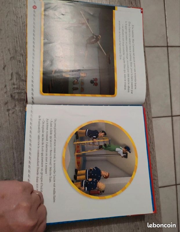 Livre Sam le pompier et accessoires (image 3)