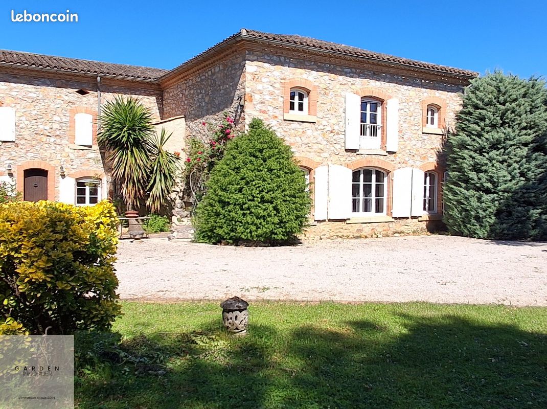 Maison 12 pièces 476 m² · à Revel · 476 m² · 567 000 €