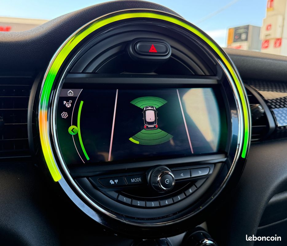 Mini mini iii (2) (f56) hatch 2.0 jcw 231 bva8 jcw + sièges av chauffants + carplay (image 14)