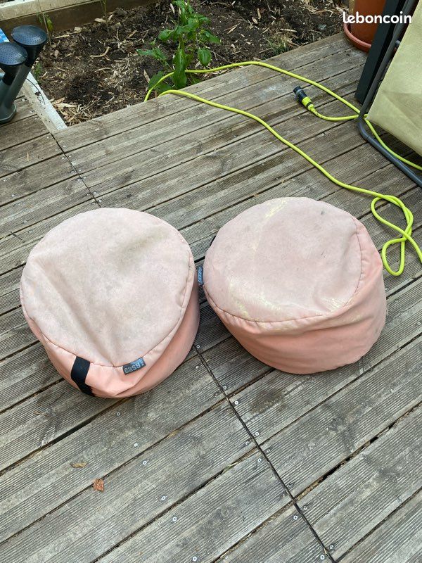 Pouf (image 1)