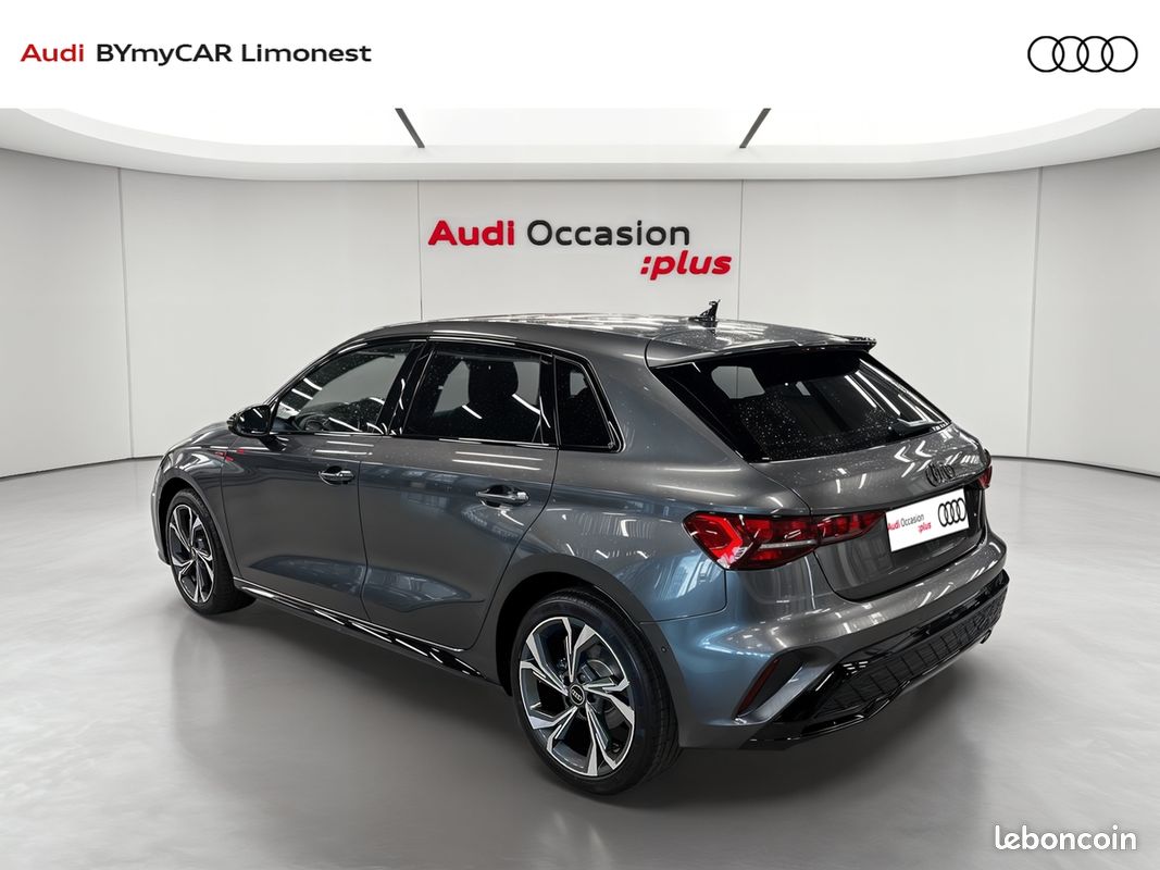 AUDI A3 Sportback TFSI Mild Hybrid 150 S tronic 7 S line (image 3)