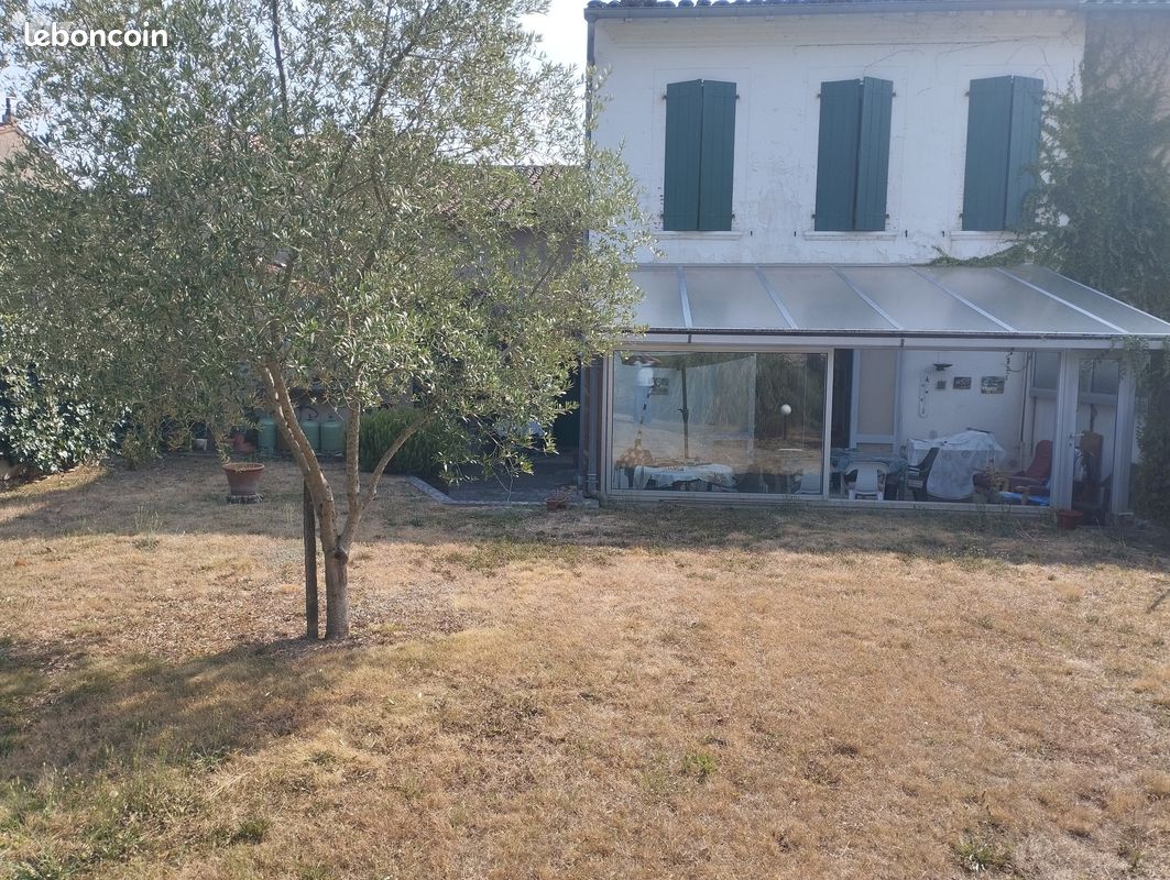 Maison 7 pièces 150 m² · à Montesquieu-Volvestre · 150 m² · 200 000 €