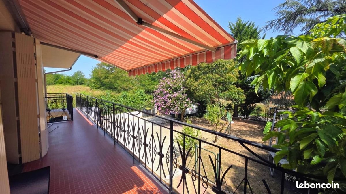 Maison 6 pièces 138 m² · à Fauillet · 138 m² · 170 000 €