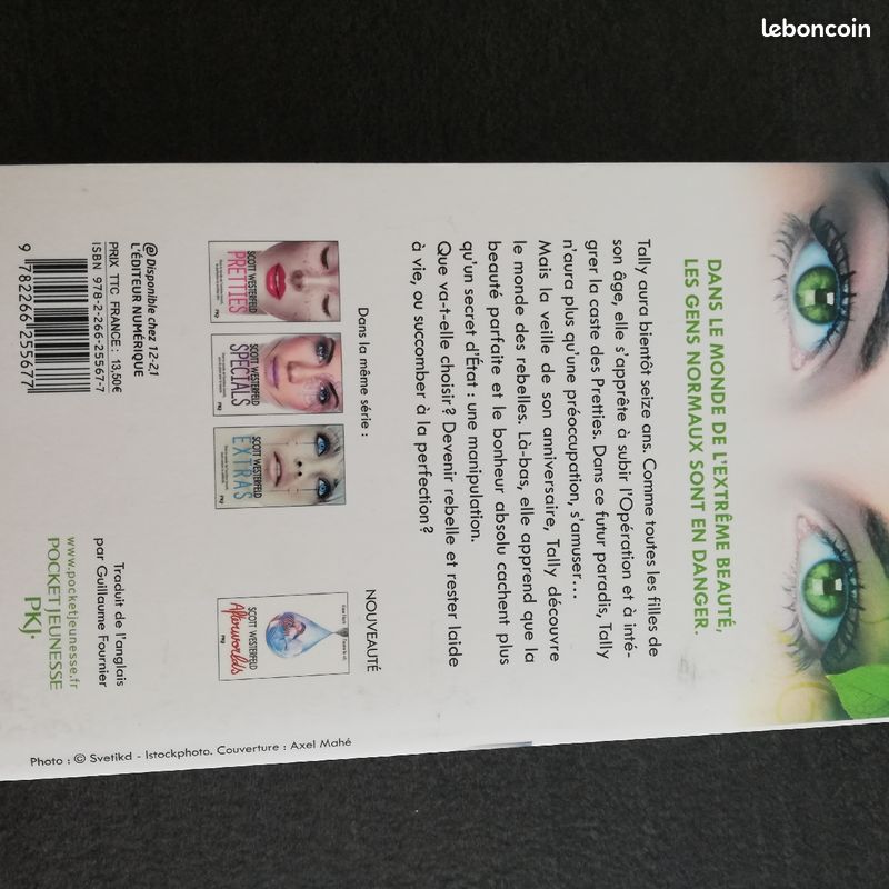 Livre "Uglies" Scott Westerfeld (image 2)