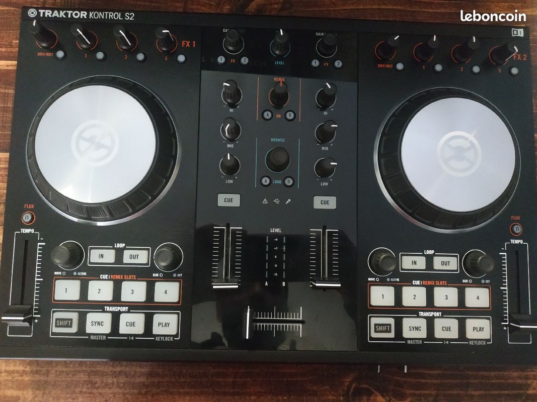 Controler TRAKTOR KONTROL S2 MK2 (image 2)