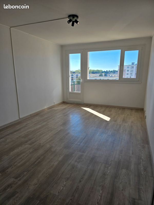 Appartement 4 pièces 76 m² · à Bihorel · 76 m² · 870 €/mois
