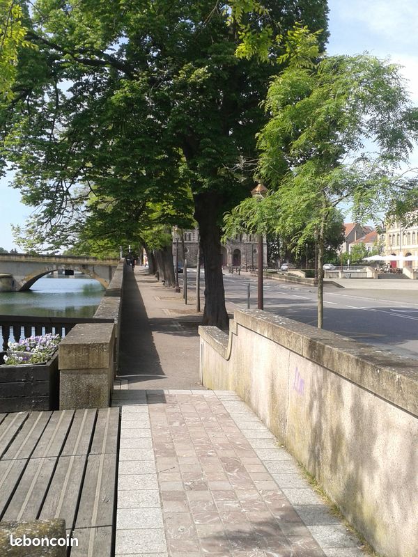 Appartement 1 pièce 26 m² · à Metz · 26 m² · 485 €